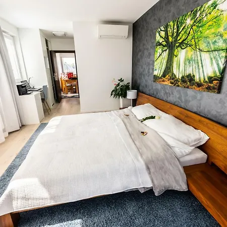 Than ベッド・アンド・ブレックファスト