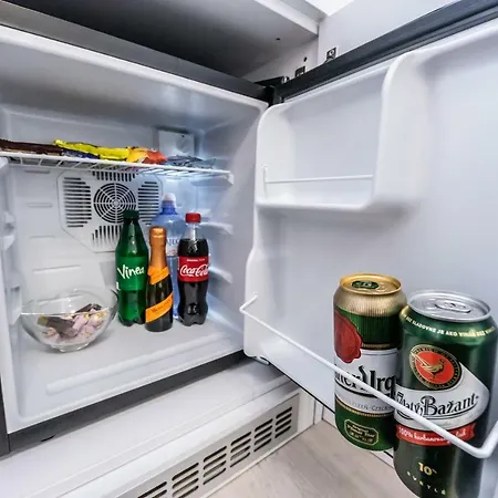 Than 4* ブラチスラヴァ