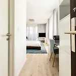Than 4* Pressburg